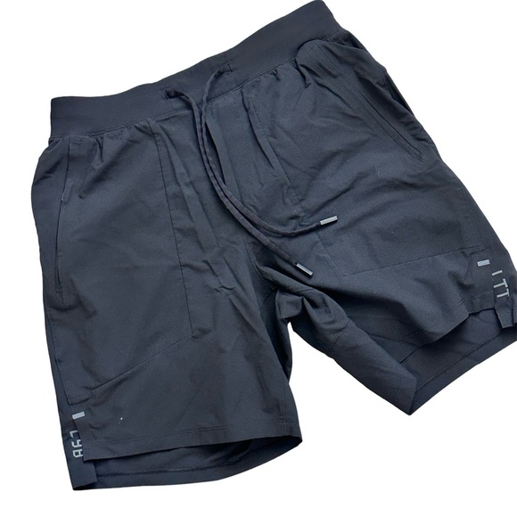 Athleta Pants - Lululemon Shorts Womens XS Black Racer Run 2 In 1 Running Workout Liner included